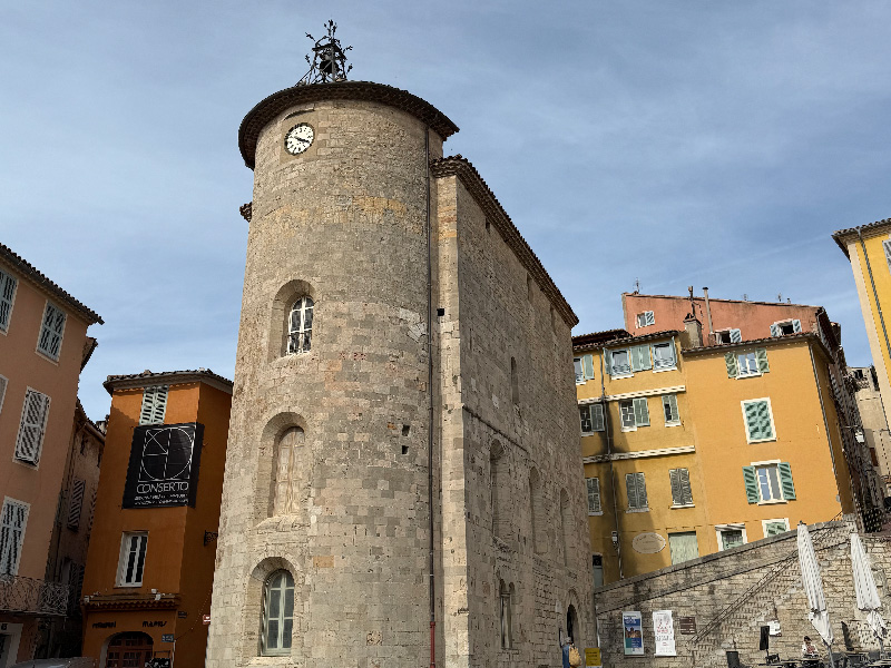 Hyeres