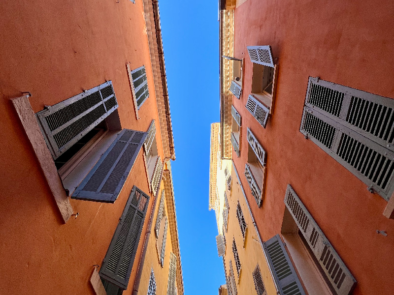 Hyeres